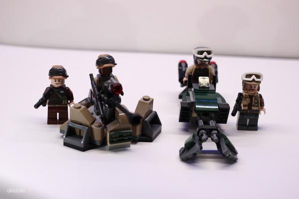 LEGO Star Wars Rebel Trooper Battle Pack (фото #1)