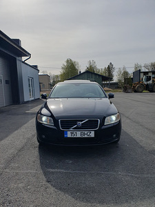 Volvo S80 2.4d 136kw (5 foto / 11)