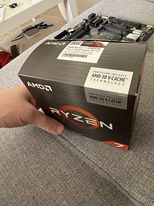 AMD Ryzen 7 5700X3D (2 foto / 2)