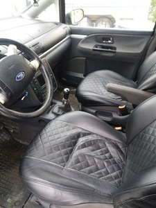 Ford Galaxy (2 foto / 3)