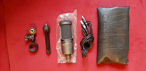 Audio-Technica AT2020USB+ USB kondensaator mikrofon (1 foto / 2)