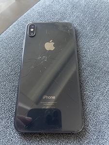 iPhone XS max 64gb (1 фото из 2)