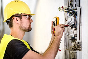 Litsentseeritud elektrik (1 foto / 1)