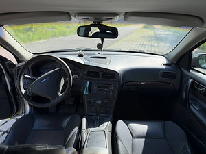 Volvo s60 (5 фото из 7)