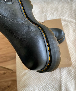DR MARTENS 2976 FAUX FUR LINED PLATFORM CHELSEA BOOTS (4 foto / 6)