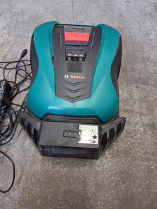 Robotniiduk Bosch Indego varuosadeks (1 foto / 1)