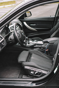 Autorent | BMW 318D | Diisel | Automaat (4 foto / 5)