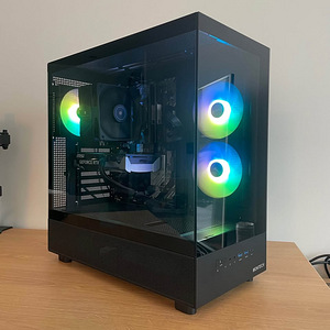 Mänguriarvuti RTX 5060 + i5-10400 + 16GB RAM (1 foto / 4)