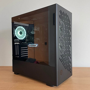 Игровой компьютер RTX 4070 + i7-13700KF + 32GB DDR5 + 1TB (1 фото из 6)