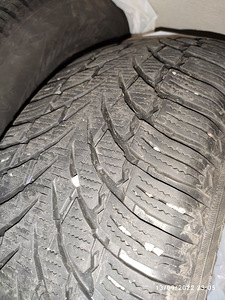 Шины WR SUV4 235/65R17, 2 шт вместе (1 фото из 3)