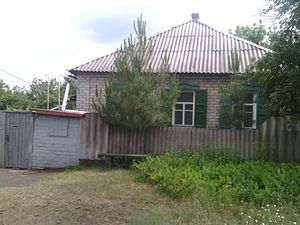 Дом в г.Попасная Луганской области