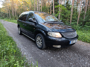 Chrysler Voyager 2.5 105kW (2 foto / 7)
