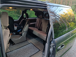 Chrysler Voyager 2.5 105kW (7 foto / 7)