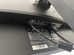 Monitor MSI Optix MAG271R 165Hz 27 tolli (3 foto / 3)