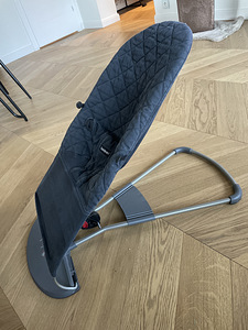 Baby björn lamamistool (3 foto / 3)