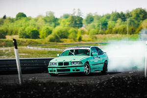 BMW e36 328i kupee 170kw street (3 foto / 7)