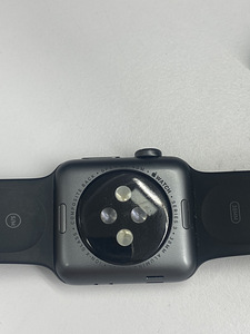 Apple Watch Series 3 38mm (2 foto / 4)