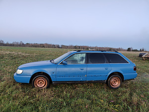 Audi A6 C4 quattro (3 foto / 14)