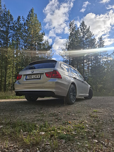 BMW 320 (2 фото из 10)