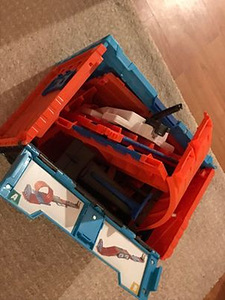 Hot Wheels (2 foto / 3)