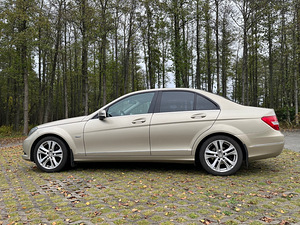 Mercedes-Benz C180 Avantgarde (4 foto / 8)