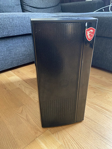 9600K + 16 GB RAM + AMD 5500 XT + SSD - Gaming Computer (3 foto / 4)