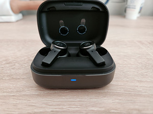 Bang & Olufsen Beoplay Ex (Black Anthracite) (3 foto / 6)
