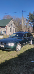 Субару Легаси (4 фото из 6)