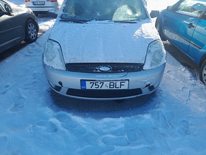 Ford Fiesta (3 foto / 7)