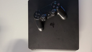 Sony PlayStation 4 Slim 500GB (2 foto / 2)