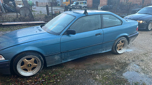 BMW e36 купе m57d30 (2 фото из 5)