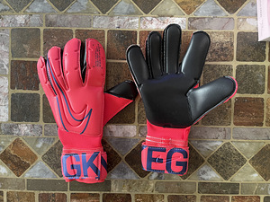 Вратарские перчатки Nike gk grip3 футбол