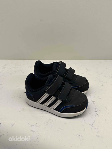 Кроссовки Adidas, размер 23. (фото #1)