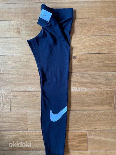 Nike retuusid,suurus XL.Kasutatud.