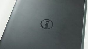 Äriklassi Dell E5550 i5/SSD/IPS/ID, uueväärne (6 foto / 9)