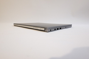 Ainulaadne Google Pixel Chromebook i5, ideaalses seisukorras (9 foto / 9)