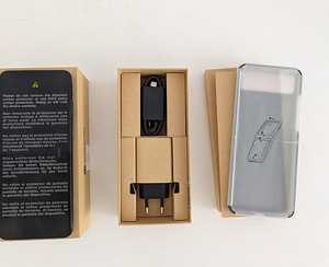 Uus Motorola Razr 40, garantiiga (4 foto / 4)