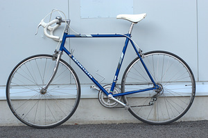 Unikaalne Bianchi Rekord 903, väga heas korras (2 foto / 10)