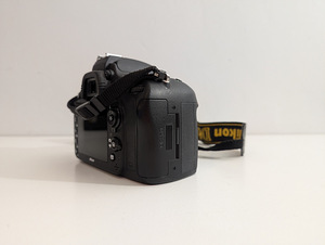 Profikaamera Nikon D610 täiskaader, ideaalses seisukorras (5 foto / 9)