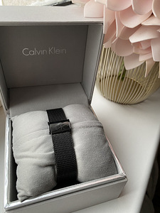 Часы Calvin Klein (3 фото из 3)