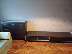 Müüa elutoamööbel (kapid, laud) + valgustid (2 foto / 5)