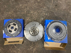 BMW kerge ühemassiline hoorattakomplekt M42/M50/M52/M54 (2 foto / 2)