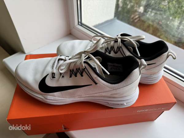 Nike golfijalanõud suurusele 42