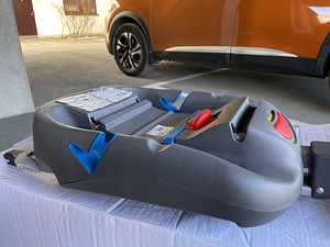 Turvahälli isofix alus (1 foto / 3)