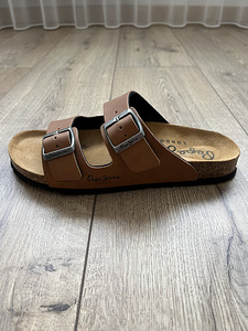 Plätud Pepe Jeans (suurus 38) (2 foto / 10)