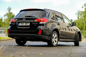 Subaru Outback 2.5 127kw (7 foto / 13)