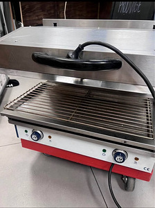 Hendi Salamander grill 600 (1 foto / 3)
