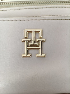 Müüa Tommy Hilfiger crossover-kott / cross-body kott (4 foto / 8)