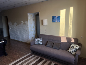 Keskallee 25, Järve, Kohtla-Järve, Ida-Virumaa (2 foto / 15)