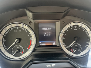 Skoda Octavia 1.6 85kW (8 foto / 14)